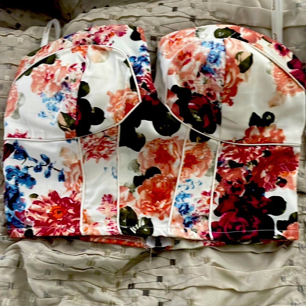 Floral crop top